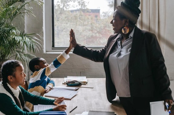 Creating a Dyslexia-Friendly Classroom: Strategies and Tips
