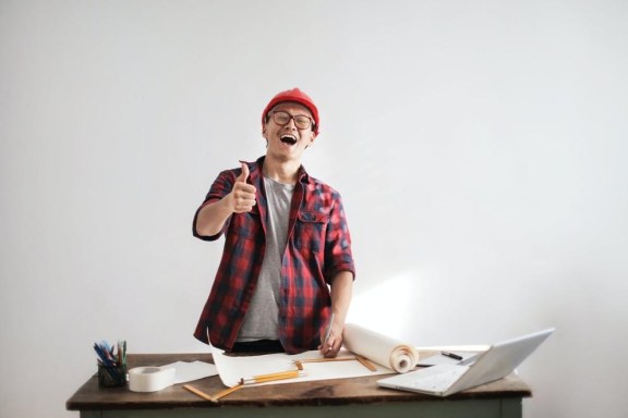 Building Vocabulary and Pronunciation: The Role of Reading